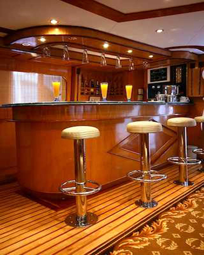Lounge & Bar on M/Y Carlton Liveaboard Yacht in Sharm el Sheikh Egypt